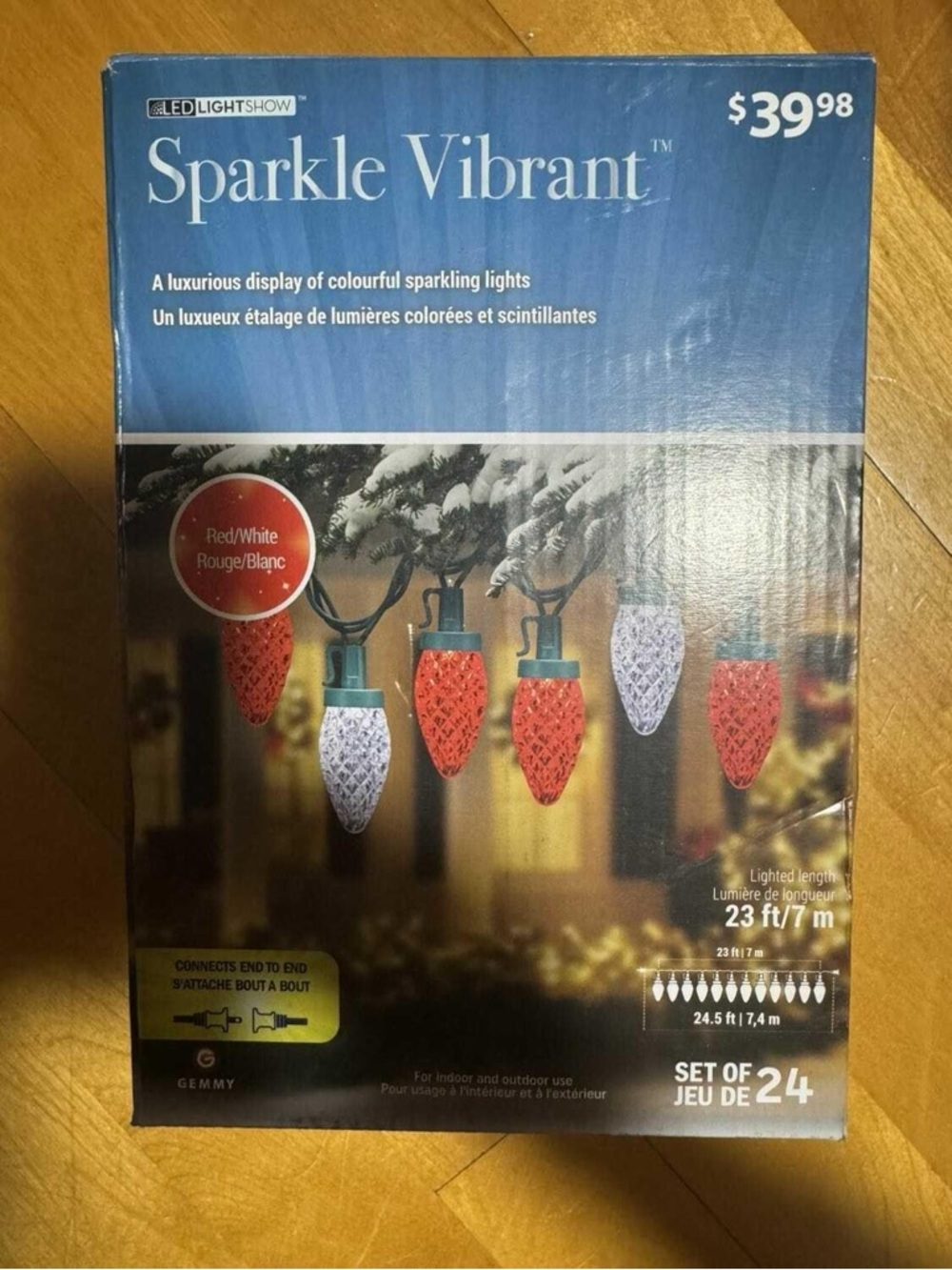 Indoor/outdoor red/white Christmas lights